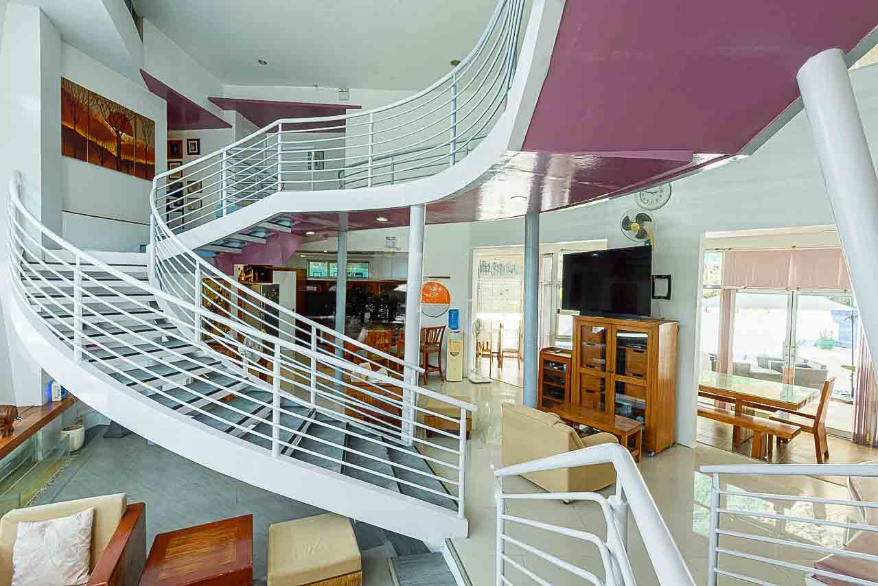 SRBML101-Stylish-Multi-Level-Home-with-Scenic-Outdoor-Views-Cebu-Grand-Realty-1 - Edited (1)