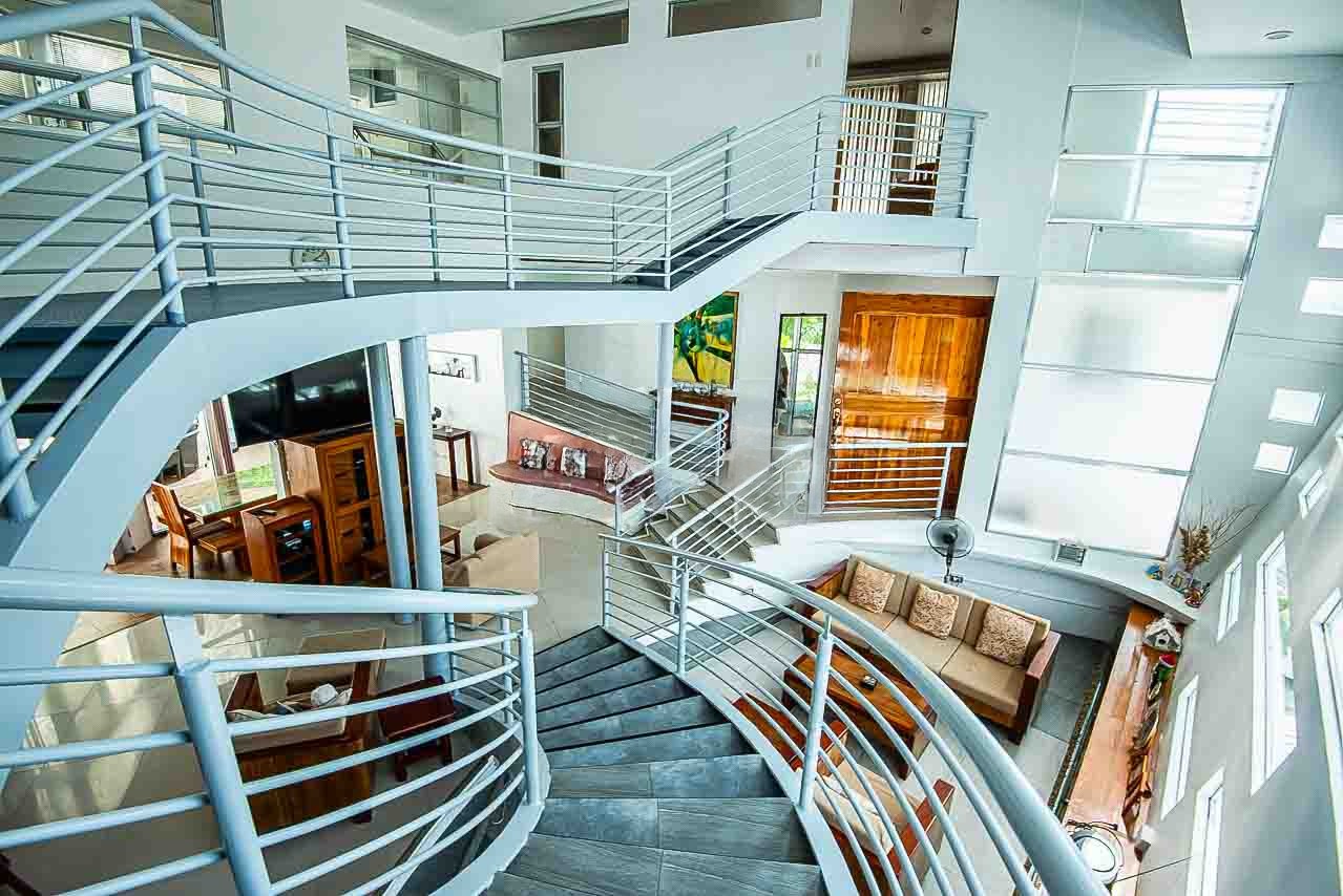 SRBML101-Stylish-Multi-Level-Home-with-Scenic-Outdoor-Views-Cebu-Grand-Realty-2 - Edited