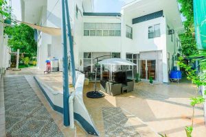 SRBML101-Stylish-Multi-Level-Home-with-Scenic-Outdoor-Views-Cebu-Grand-Realty-21 - Edited